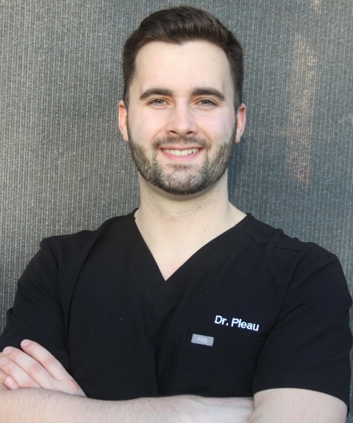 dr yannick pleau