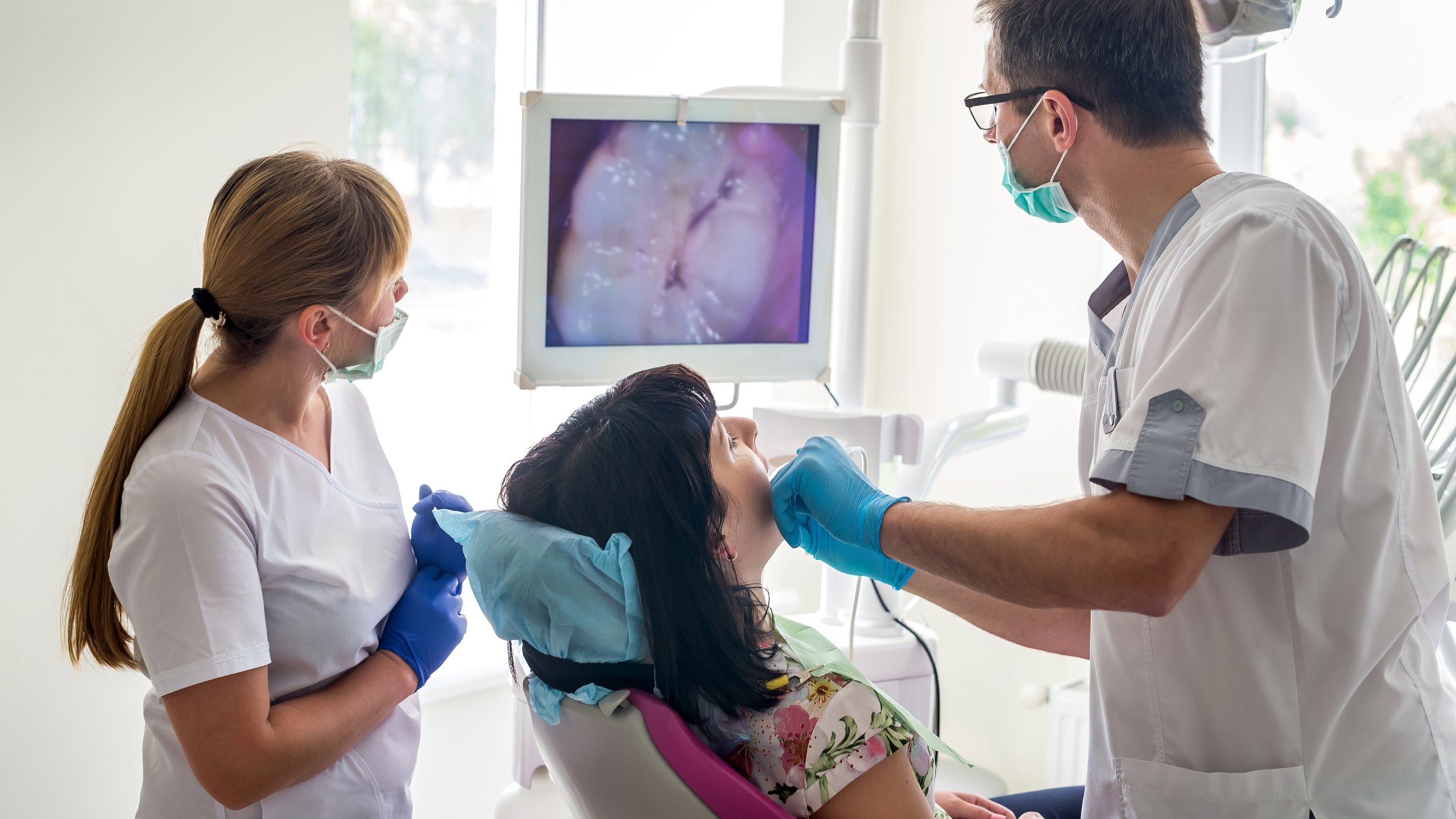intraoral camera dental treatment
